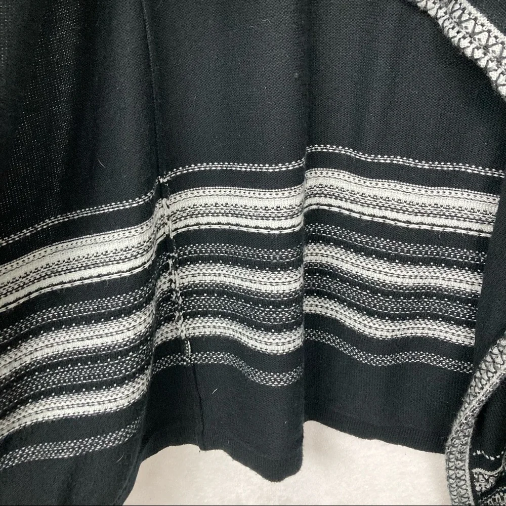 Neiman Marcus Women’s Waterfall Open Vest Duster sz Medium Wool Blend